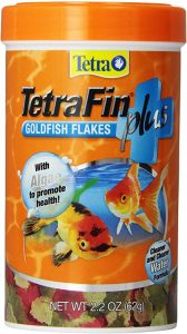 TetraFin Flakes Goldfish Food